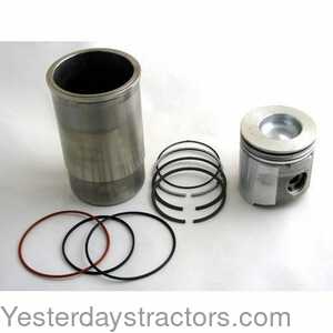 John Deere 2555 Cylinder Kit 108584