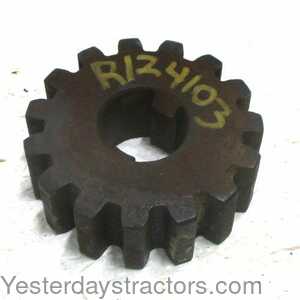 John Deere 7810 Rear Cast Wheel Pinion Gear 434486