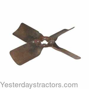 Farmall HV Cooling Fan - 4 Blade 443727