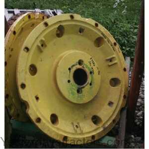 John Deere 4955 Rear Cast Wheel 497923