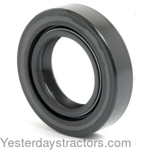 Ford 5600 Transmission Countershaft Seal E62GE9