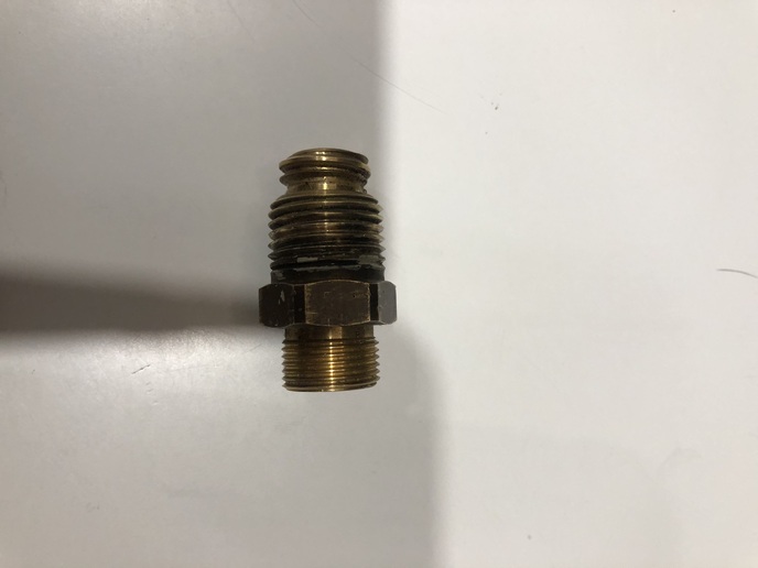 air compressor Leak at pressure switch unloader Yesterday's Tractors