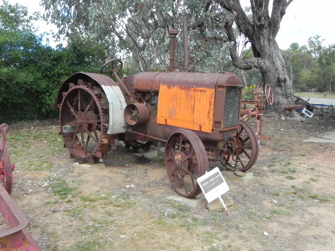 Rust Picture | Yesterday's Tractors Forums