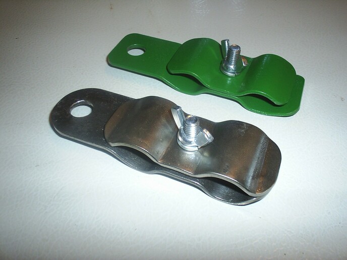 Hydraulic hose holder clamps updat... Yesterday's Tractors