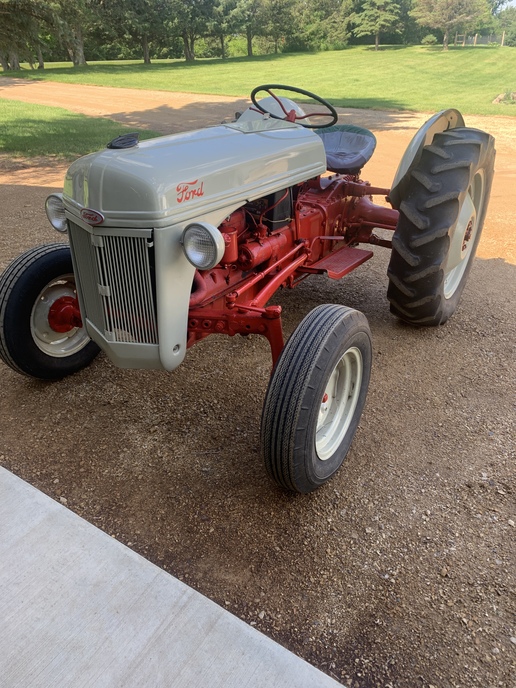 Ford 8N front wheels Yesterday's Tractors (1083172)