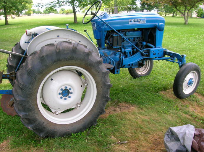 Ford Offset Cultivating Tractor Yesterdays Tractors