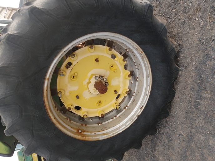 Duals Yesterday's Tractors