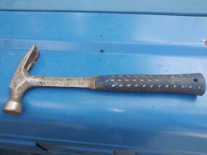 Estwing hammers Yesterday's Tractors