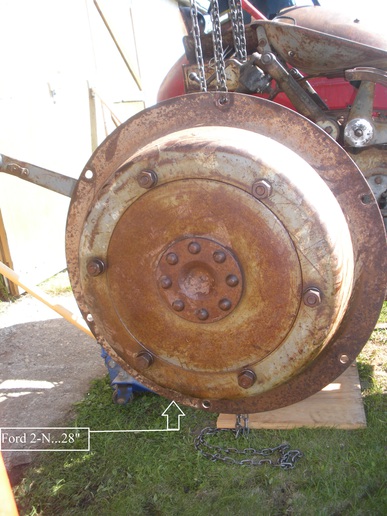 ORIGINAL FORD 9N-2N TRACTOR REAR WHEEL 28-INCH CENTER DISC 2N-9N FORD 