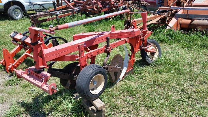 Bs Vanguard 20 Hp V Twin Carb Ques Yesterday S Tractors Third Party Image