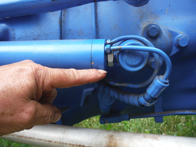 Ford 2000 power steering questions Yesterday's Tractors