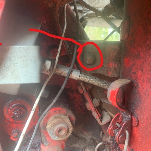 steering box fill plug on a ford 8N Yesterday's Tractors