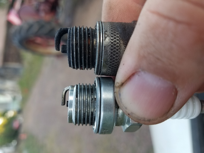 Farmall M Spark Plugs different Yesterday's Tractors