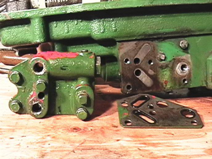 Oliver Super 55 Hydraulic valve in... Yesterday's Tractors