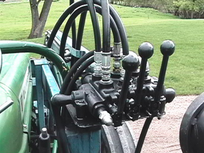 Oliver Super 55 Hydraulic valve install Yesterday's Tractors Forums