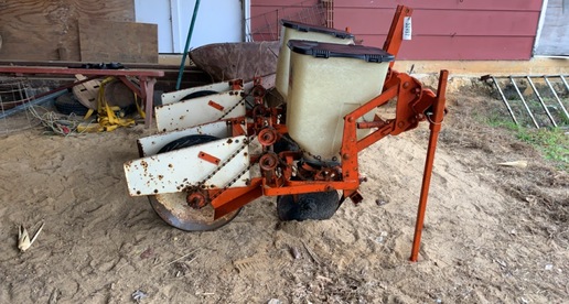 Allis Chalmers planter question - Yesterday's Tractors