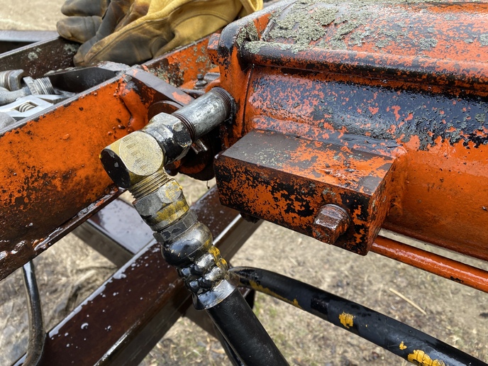 Hydraulic help needed Yesterday's Tractors