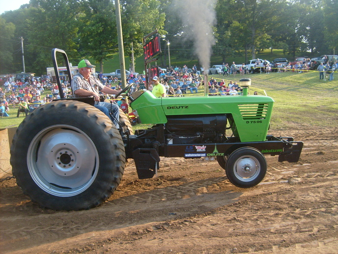 Some Pictures From July 3rd Cassvi... Yesterday's Tractors