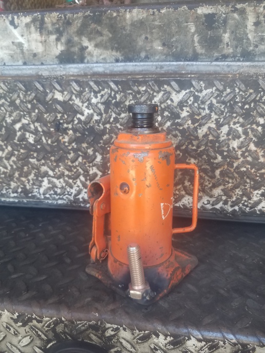 Bottle jack handle Yesterday's Tractors