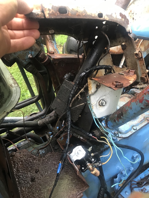 Tractor identification - Yesterday's Tractors (705001)