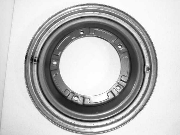 9N1015A 3” x 19" Front Rim Large Center for ford  2n,9n .
