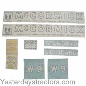 100931 International McCormick Decal Set 100931