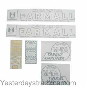 100940 International Decal Set 100940