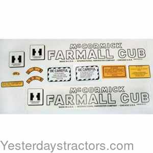 109883 Farmall Cub Decal Set 109883