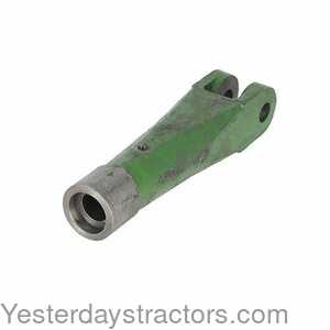 110512 Lower Lift Link Housing Yoke 110512