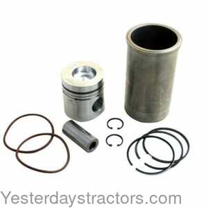 Farmall 584 Cylinder Kit - inchDominator inch 128732