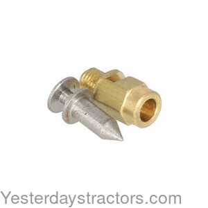 Farmall O6 Needle and Seat - International 149811