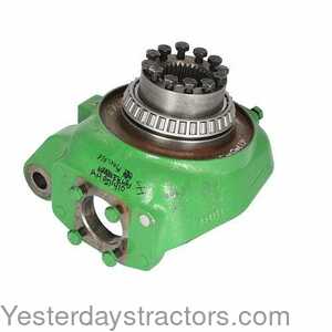 John Deere 5203 Knuckle - Left 156217