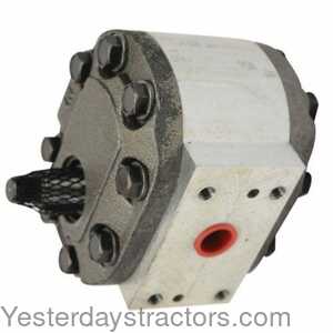 Ford TW5 Hydraulic Pump - Dynamatic 157711