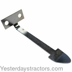 John Deere 8440 Air Filter Door Catch 163473