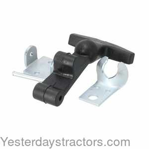 Case 4690 Rubber Hood \ Side Panel Latch Assembly 173521