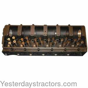 John Deere 9200 Cylinder Head with Valves 203217