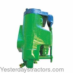 John Deere 2755 Break-Away Coupler 204243