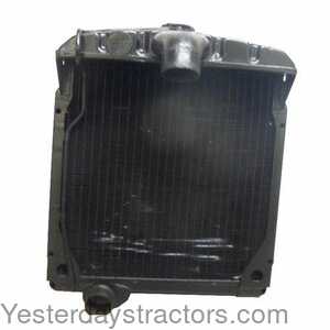 Farmall C Radiator 300380