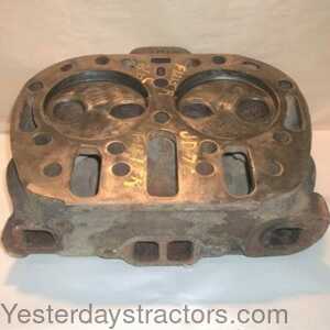 John Deere 70 Cylinder Head 400289