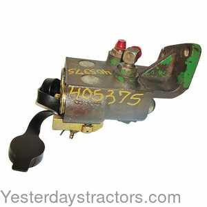 John Deere 2510 ISO Remote Break Away Coupler 405375