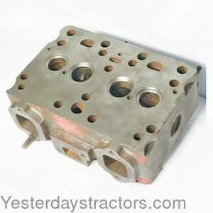 Case 1270 Cylinder Head 405479