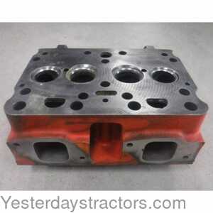 Case 1570 Cylinder Head 405480