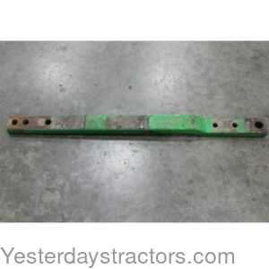 John Deere 7210 Drawbar 414875