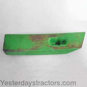 John Deere 6500 Sway Block - Right Hand 421474