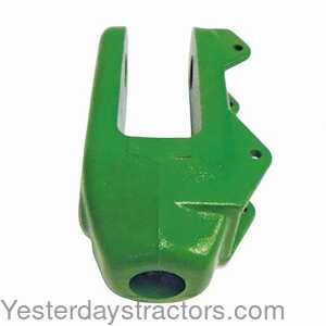 John Deere 7260R Lower Lift Link Yoke 429783