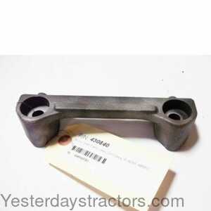 John Deere 8450 Rocker Shaft Clamp 430840