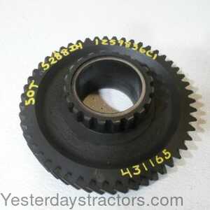 Farmall 5288 Gear, 3rd and 4th Speed, Used - 431165 Farmall 5288 Gear, 3rd and 4th Speed, Used - 431165