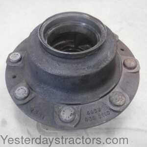 Ford 7700 Wheel Hub 432483