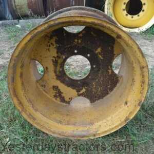 John Deere 380 16 inch x 24 inch 432833