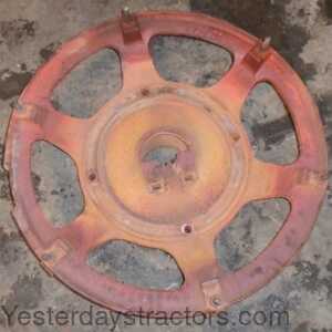 Farmall HV Wheel Center 432946